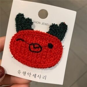 - Hair Clips X 5 Reindeer